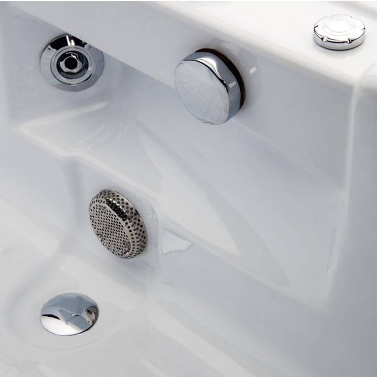 وان حمام ونوس سای تک